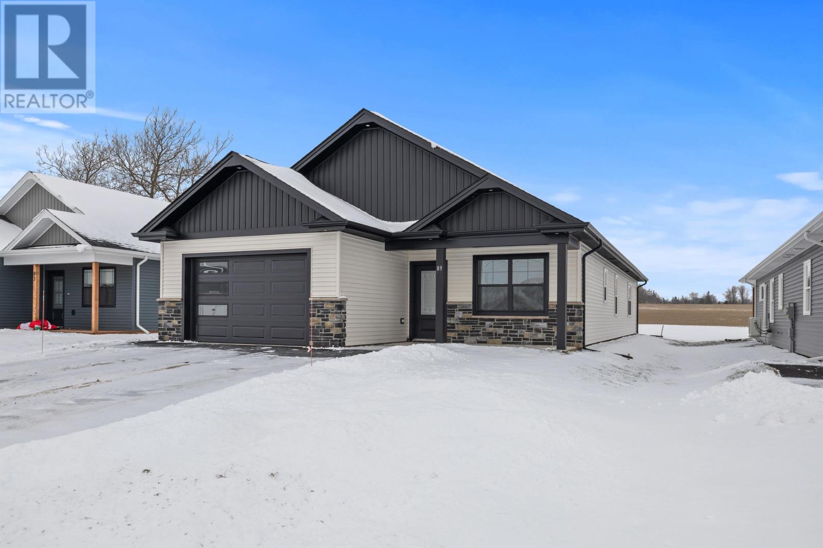 89 Samantha Lane, Cornwall, Prince Edward Island  C0A 1H0 - Photo 2 - 202526499