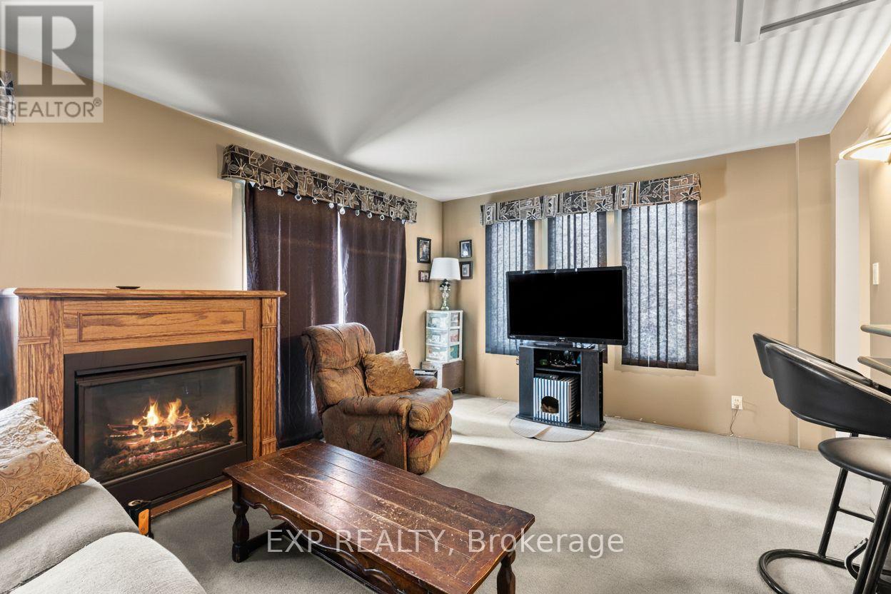 5692 North Street, Niagara Falls, Ontario  L2G 1J5 - Photo 17 - X12676728