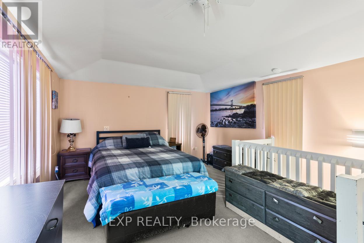 5692 North Street, Niagara Falls, Ontario  L2G 1J5 - Photo 20 - X12676728