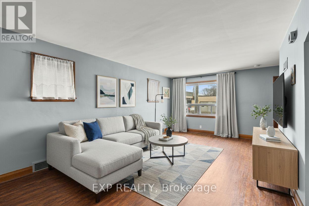 5692 North Street, Niagara Falls, Ontario  L2G 1J5 - Photo 7 - X12676728