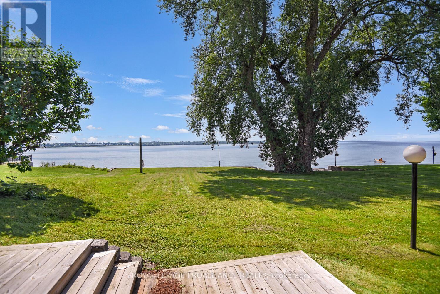 1675 County Rd 2 Road W, Prescott, Ontario  K0E 1T0 - Photo 9 - X12248966