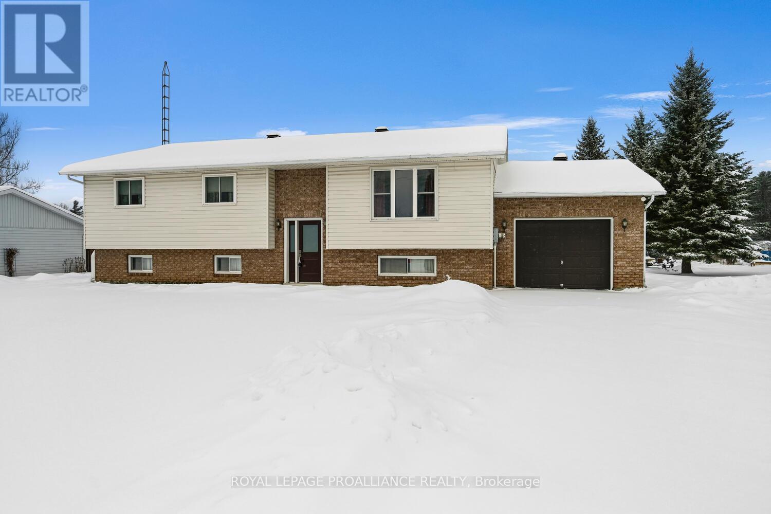 4018 GLEN SMAIL ROAD, Augusta, Ontario