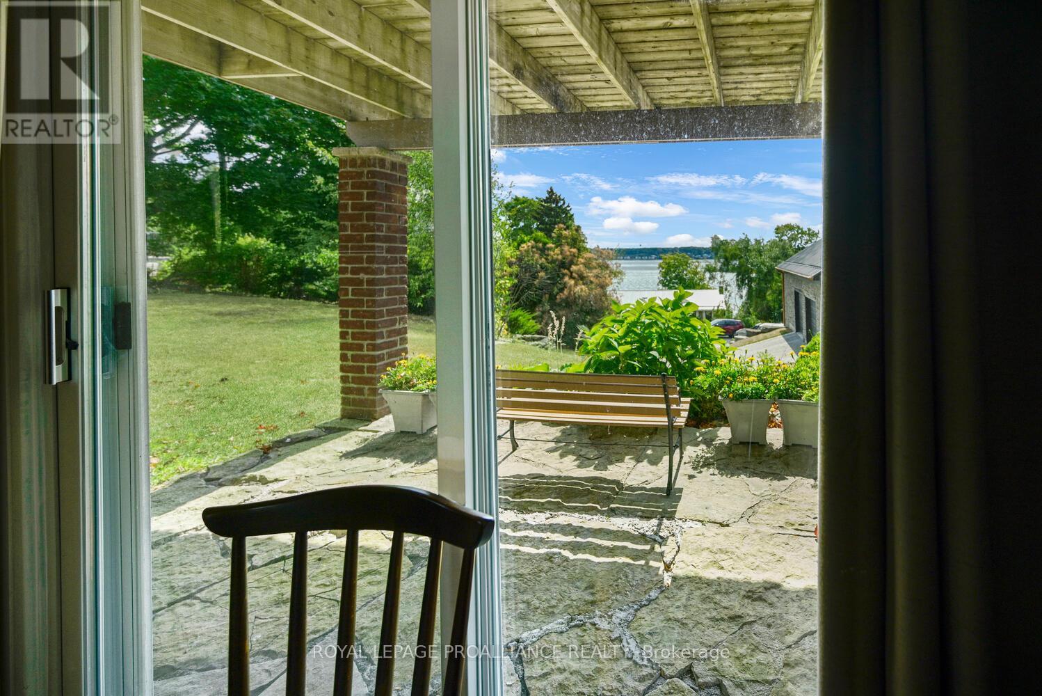 10 Cliffside Crescent, Brockville, Ontario  K6V 3A1 - Photo 35 - X12652438