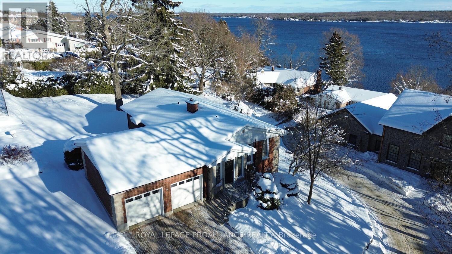 10 Cliffside Crescent, Brockville, Ontario  K6V 3A1 - Photo 5 - X12652438