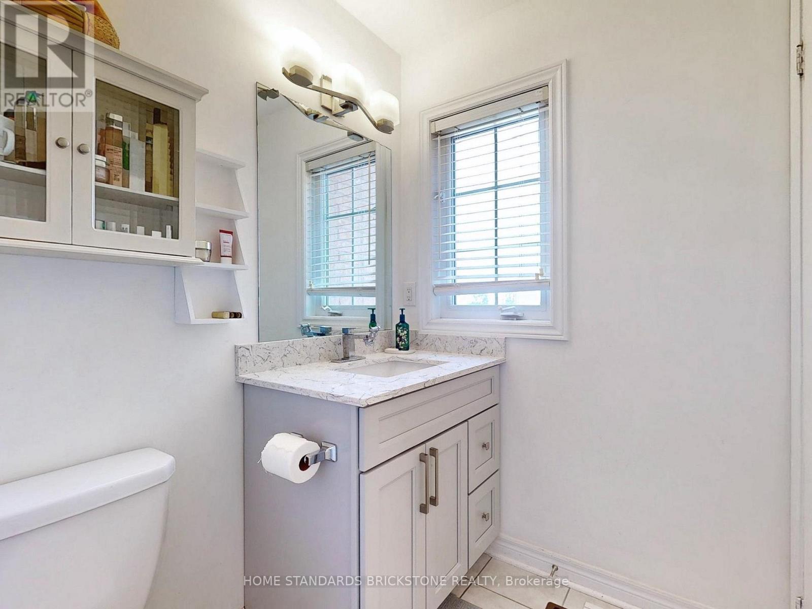 50 Versailles Crescent, Brampton, Ontario  L6P 3J9 - Photo 29 - W12473576