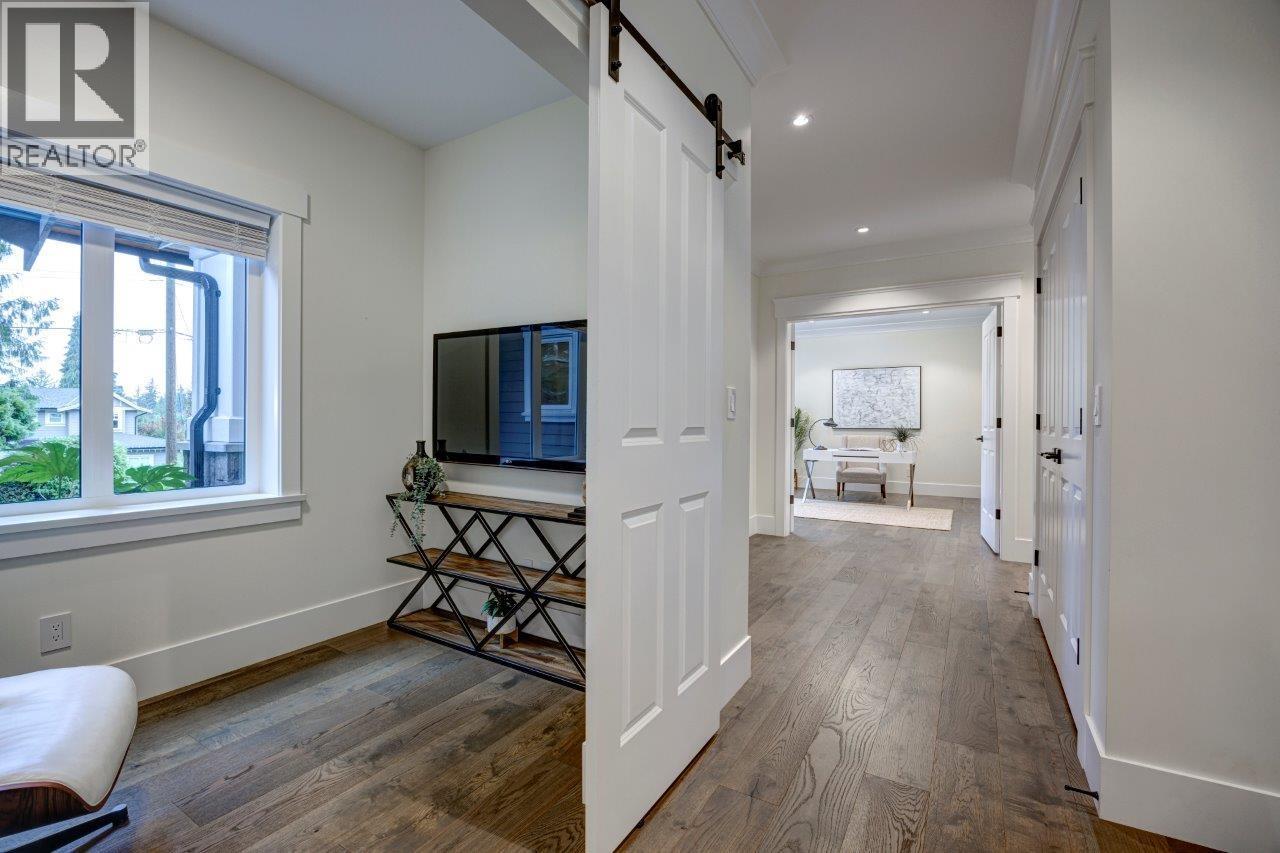 1510 Dovercourt Road, North Vancouver, British Columbia  V7K 1K5 - Photo 10 - R3077357