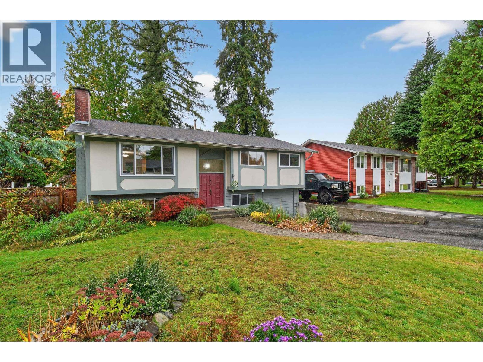 1252 Ellis Drive, Port Coquitlam, British Columbia  V3B 1G8 - Photo 3 - R3077367