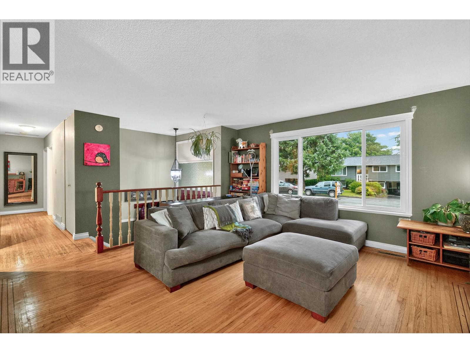 1252 Ellis Drive, Port Coquitlam, British Columbia  V3B 1G8 - Photo 9 - R3077367