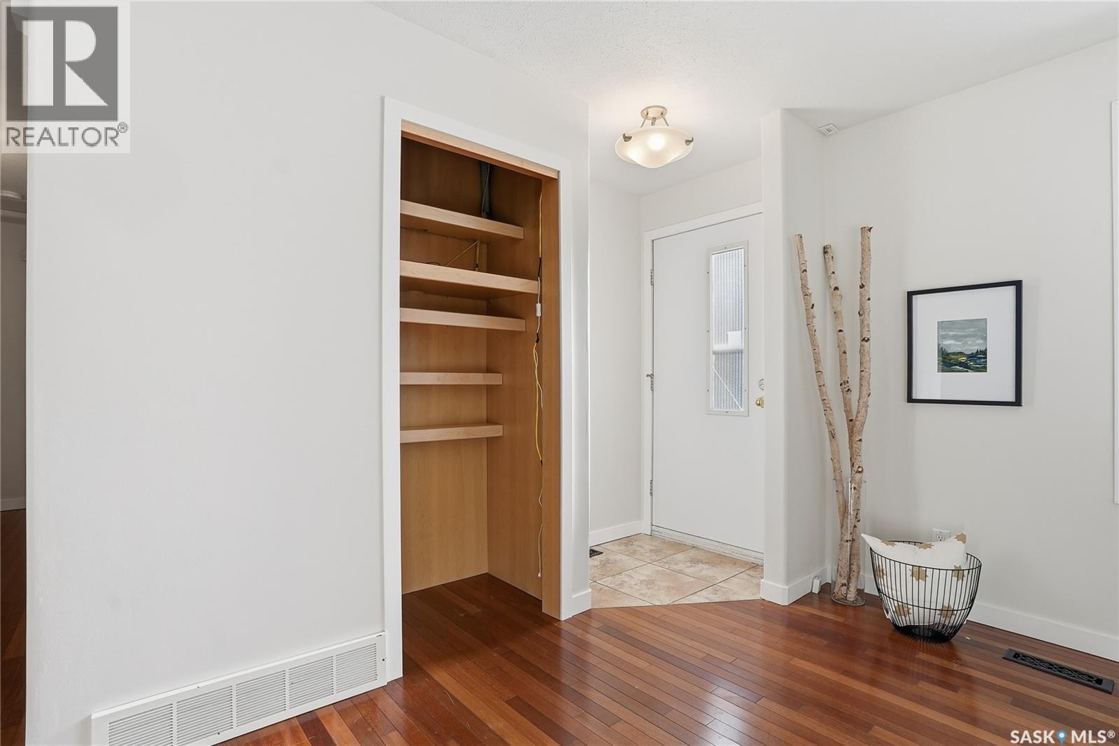 218 Wedge Road, Saskatoon, Saskatchewan  S7L 6E9 - Photo 5 - SK026419