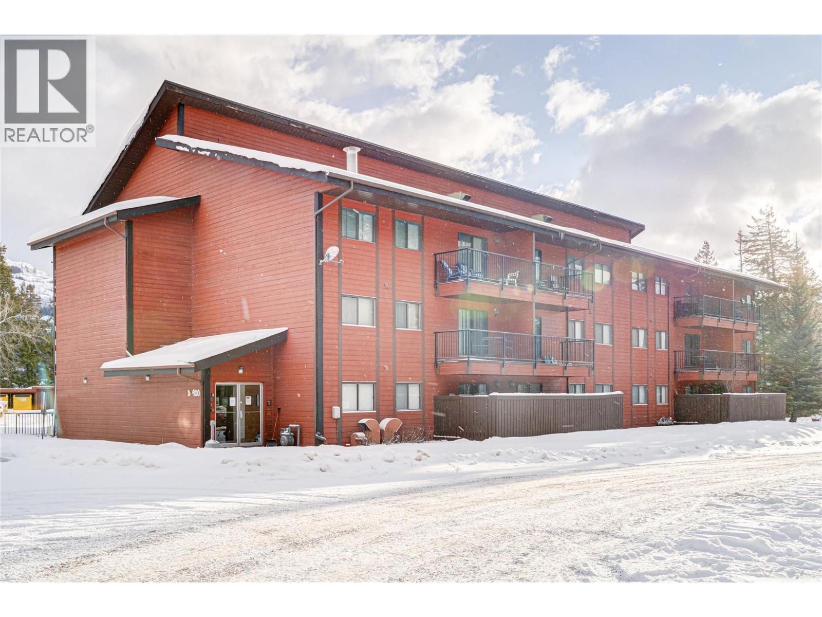 1286 Ponderosa Drive Unit# 404 D, Sparwood, British Columbia  V0B 2G2 - Photo 1 - 10371868