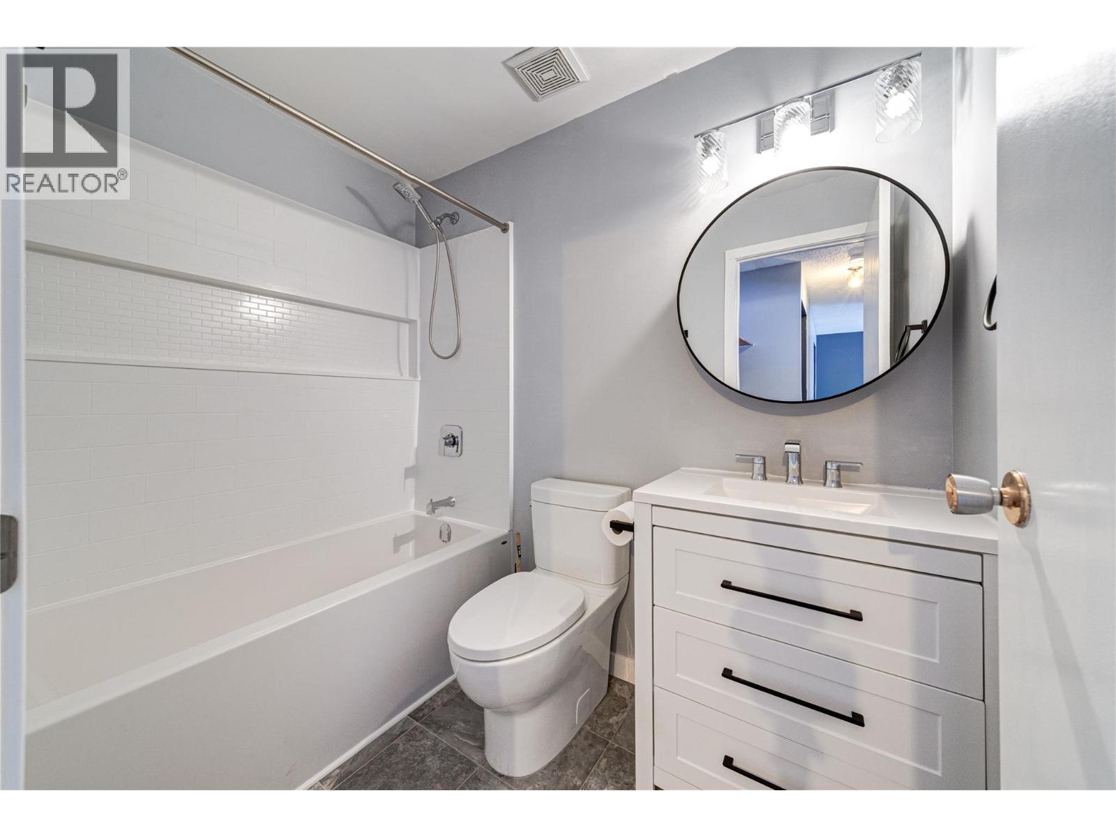 1286 Ponderosa Drive Unit# 404 D, Sparwood, British Columbia  V0B 2G2 - Photo 15 - 10371868