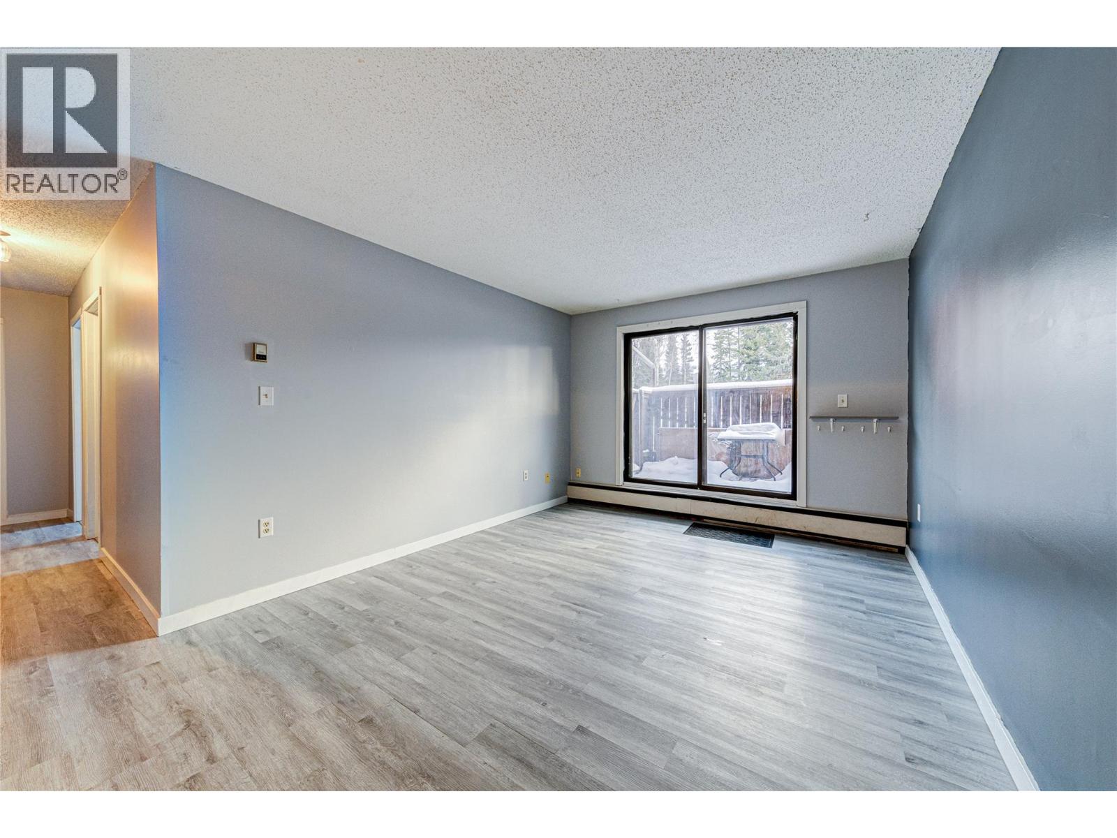 1286 Ponderosa Drive Unit# 404 D, Sparwood, British Columbia  V0B 2G2 - Photo 7 - 10371868