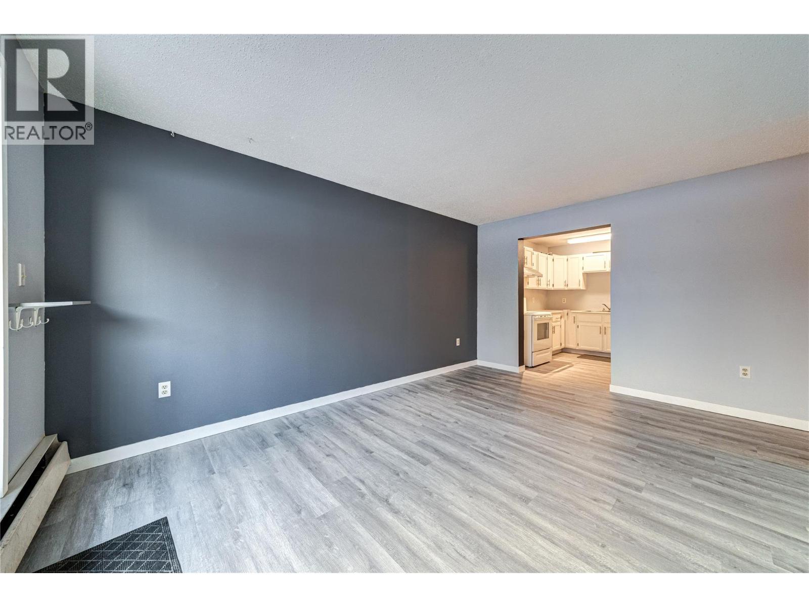 1286 Ponderosa Drive Unit# 404 D, Sparwood, British Columbia  V0B 2G2 - Photo 9 - 10371868