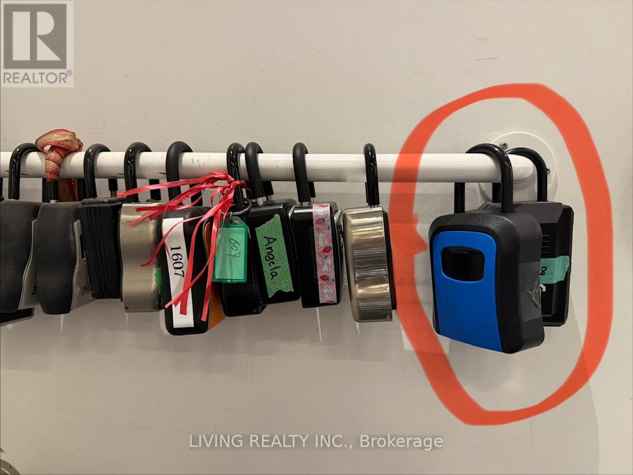 1001 - 17 Dundonald Street, Toronto, Ontario  M4K 0E4 - Photo 15 - C12676758