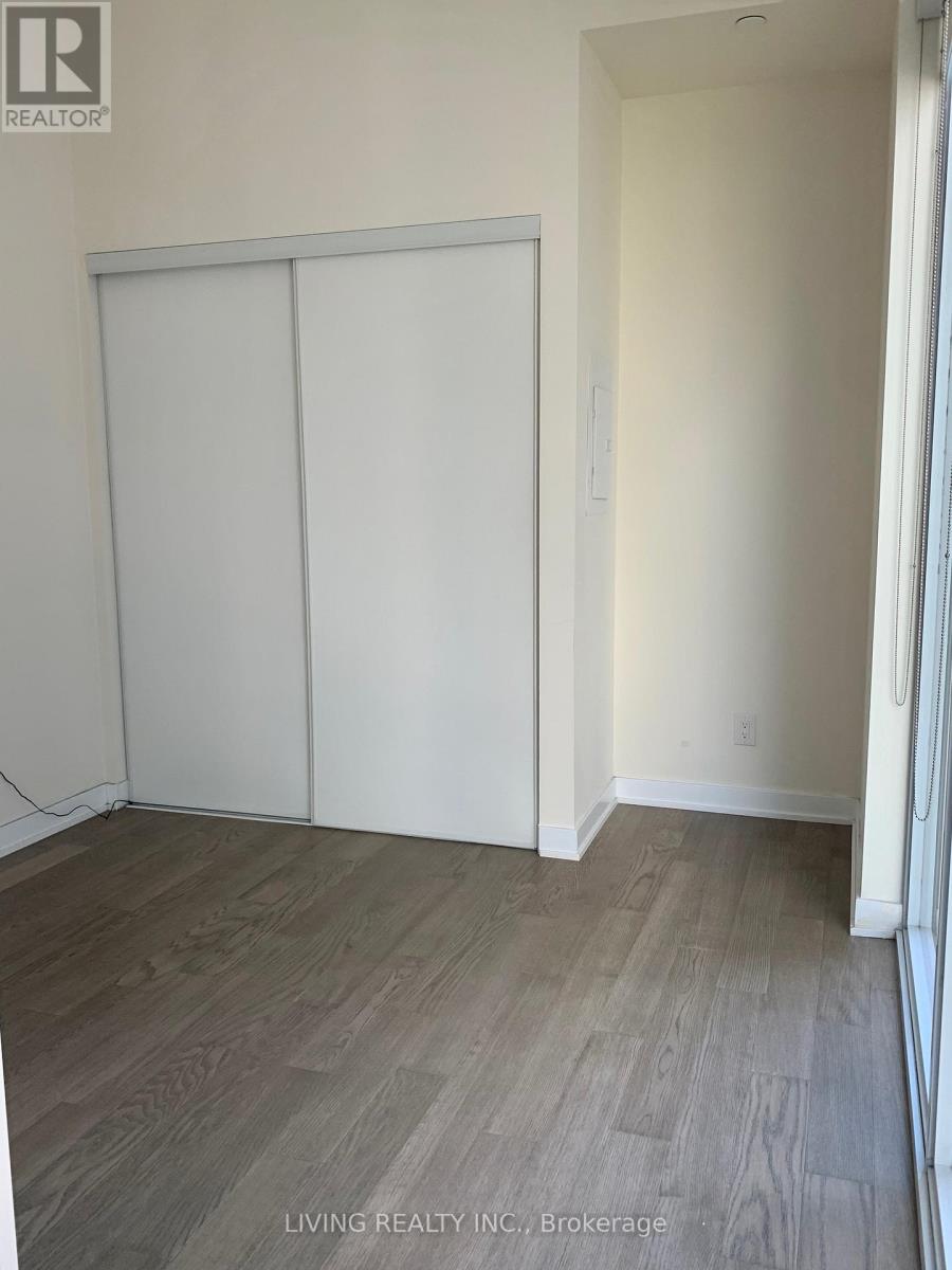 1001 - 17 Dundonald Street, Toronto, Ontario  M4K 0E4 - Photo 6 - C12676758