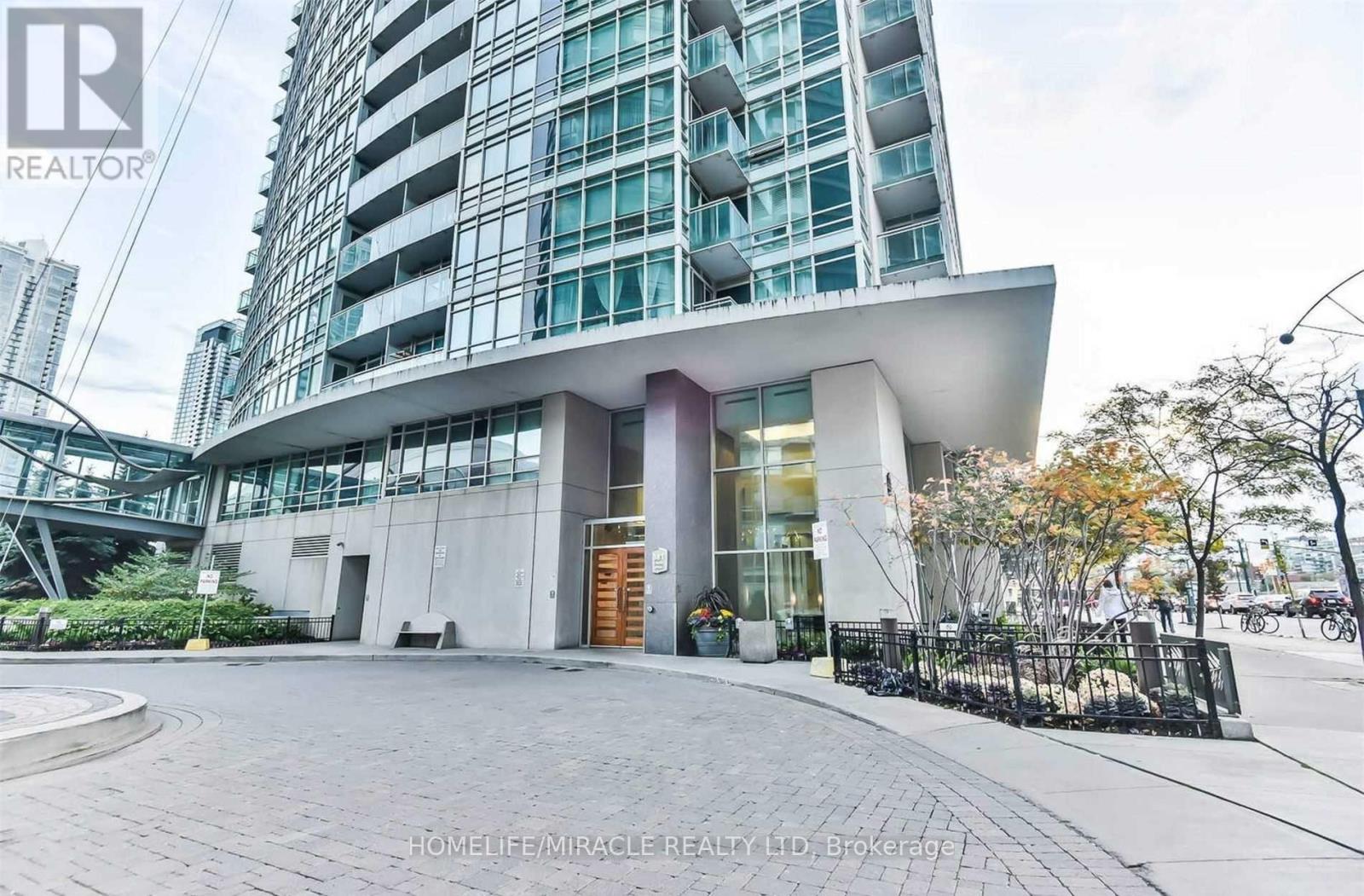 2801 - 25 Capreol Court, Toronto, Ontario  M5V 3Z7 - Photo 2 - C12676772