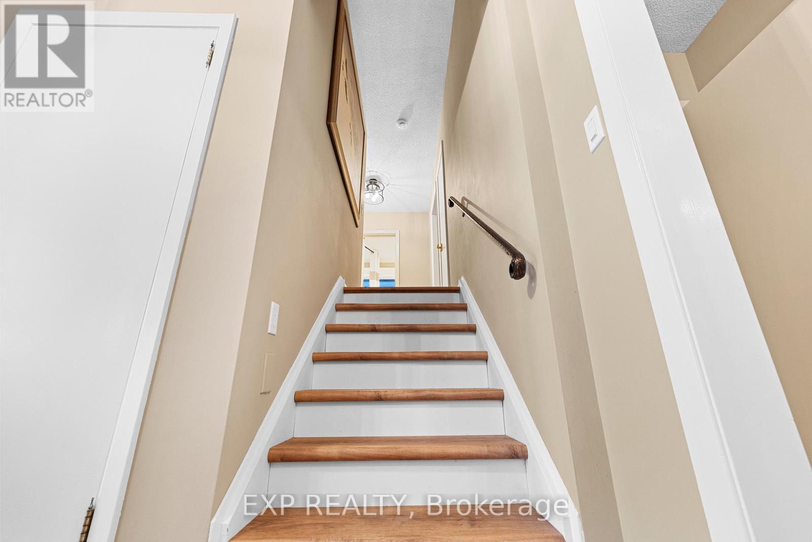 230 Glenwood Crescent, Oshawa, Ontario  L1G 3B1 - Photo 21 - E12676756