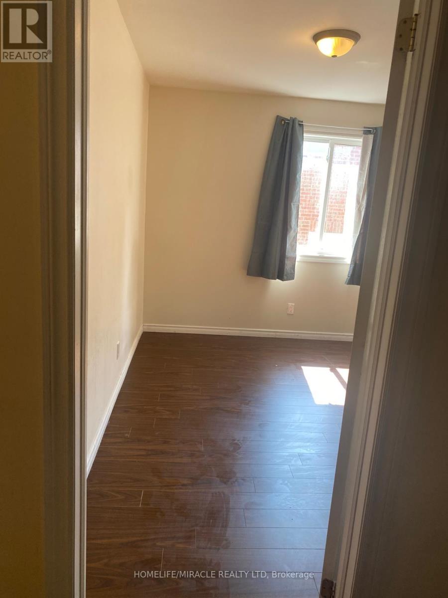 Unit 2 - 18 Ormerod Street, Toronto, Ontario  M1B 2Y2 - Photo 6 - E12676836