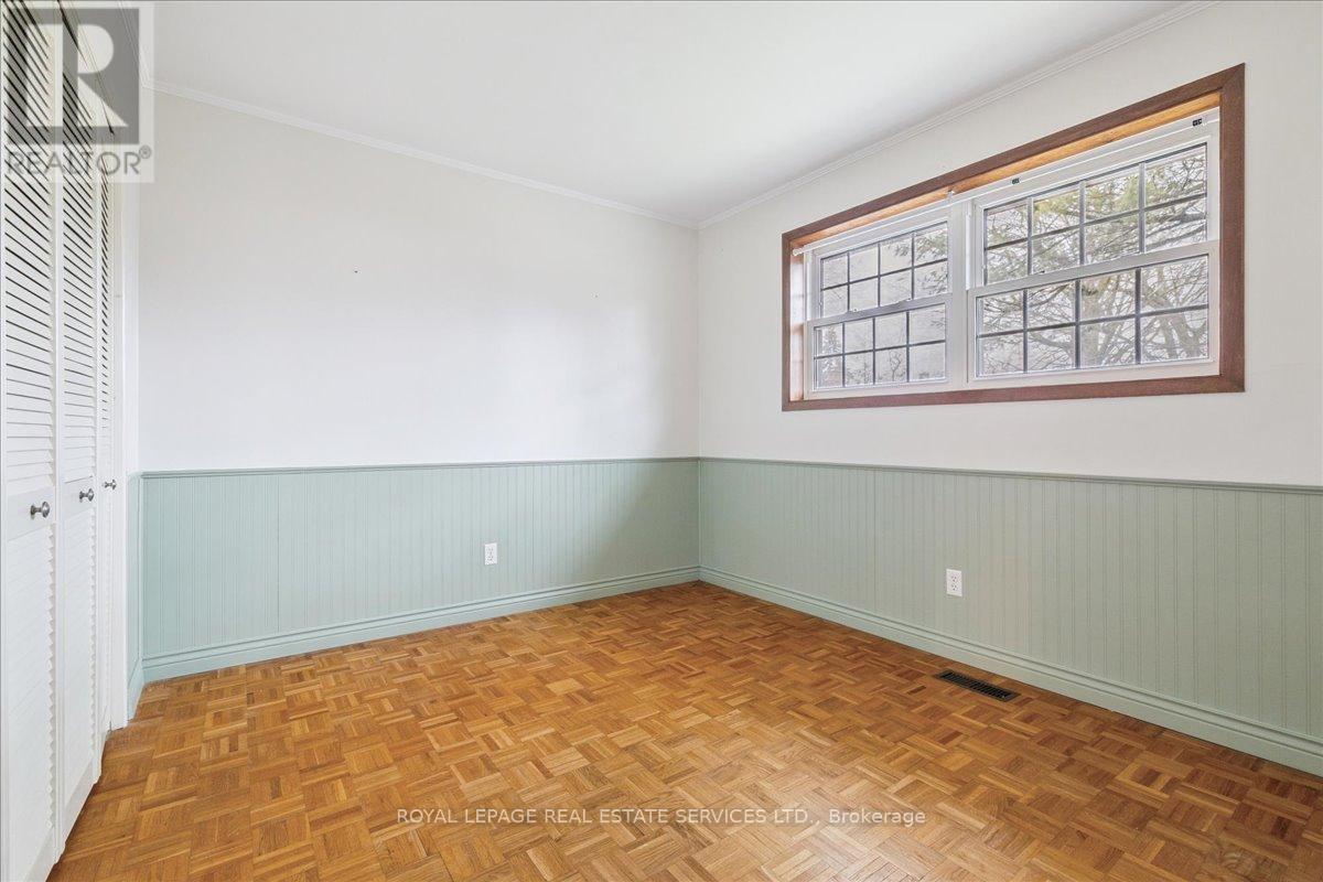 411 Brookmill Road, Oakville, Ontario  L6J 5K4 - Photo 14 - W12601718