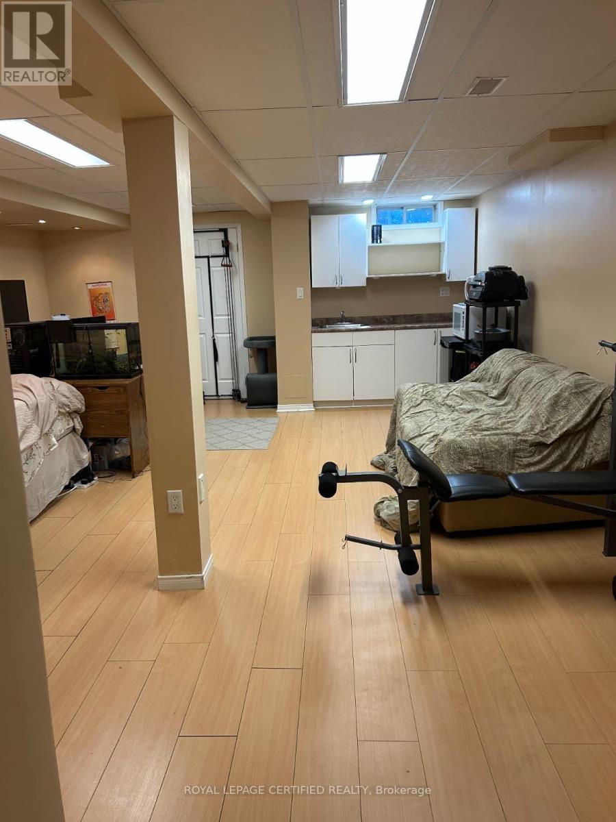 5126 Des Jardines Drive, Burlington, Ontario  L7L 6L7 - Photo 15 - W12674612