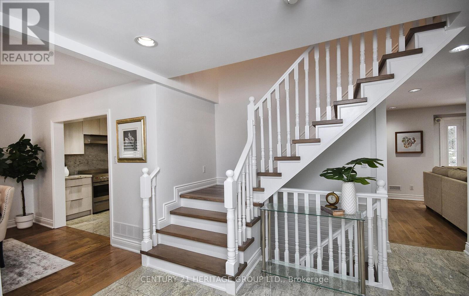 Main & Upper - 175 Bayview Fairways Drive, Markham, Ontario  L3T 2Y9 - Photo 20 - N12676724