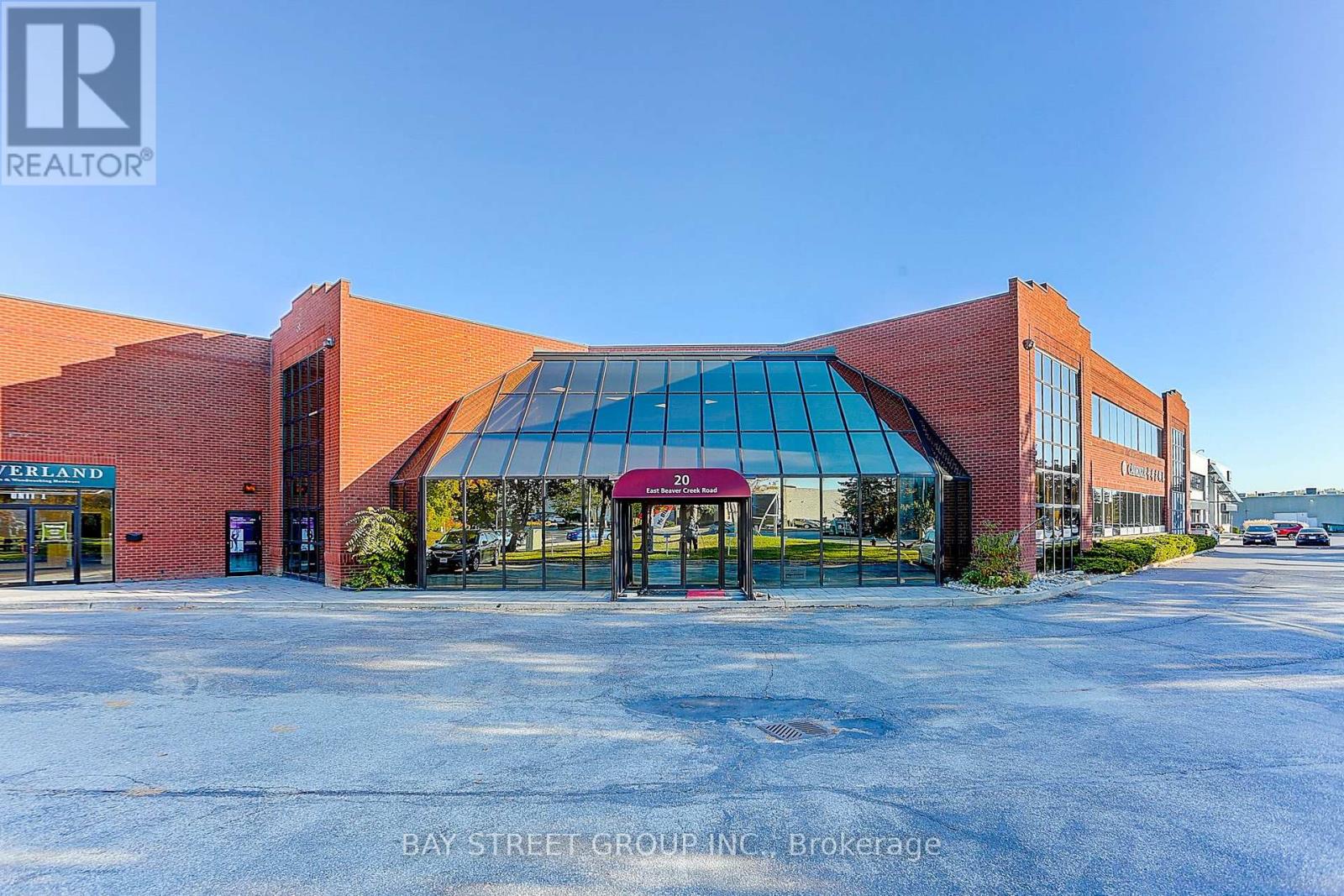 20 East Beaver Creek Road, Richmond Hill, Ontario  L4B 1G6 - Photo 1 - N12676738