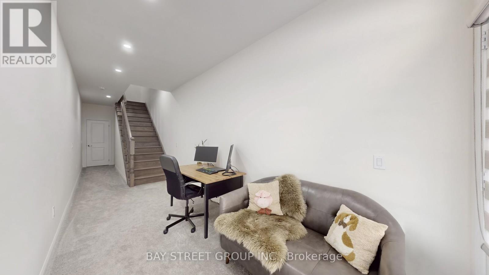 80 Puisaya Drive, Richmond Hill, Ontario  L4E 1L2 - Photo 28 - N12676778