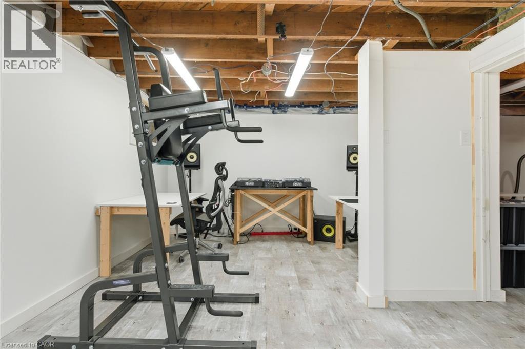 267 Thayer Avenue, Hamilton, Ontario  L9A 1J6 - Photo 26 - 40797052