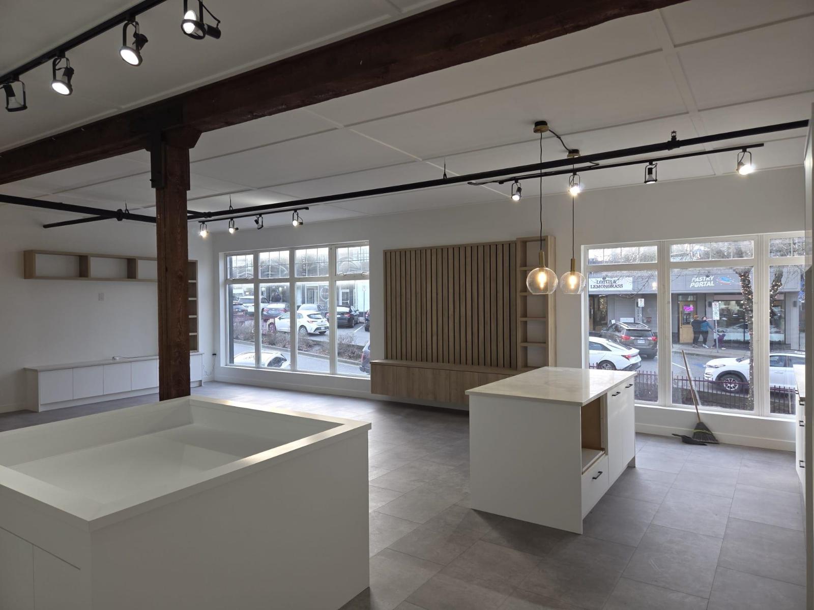 220 2556 Montrose Avenue, Abbotsford, British Columbia  V2S 3T3 - Photo 3 - C8074333