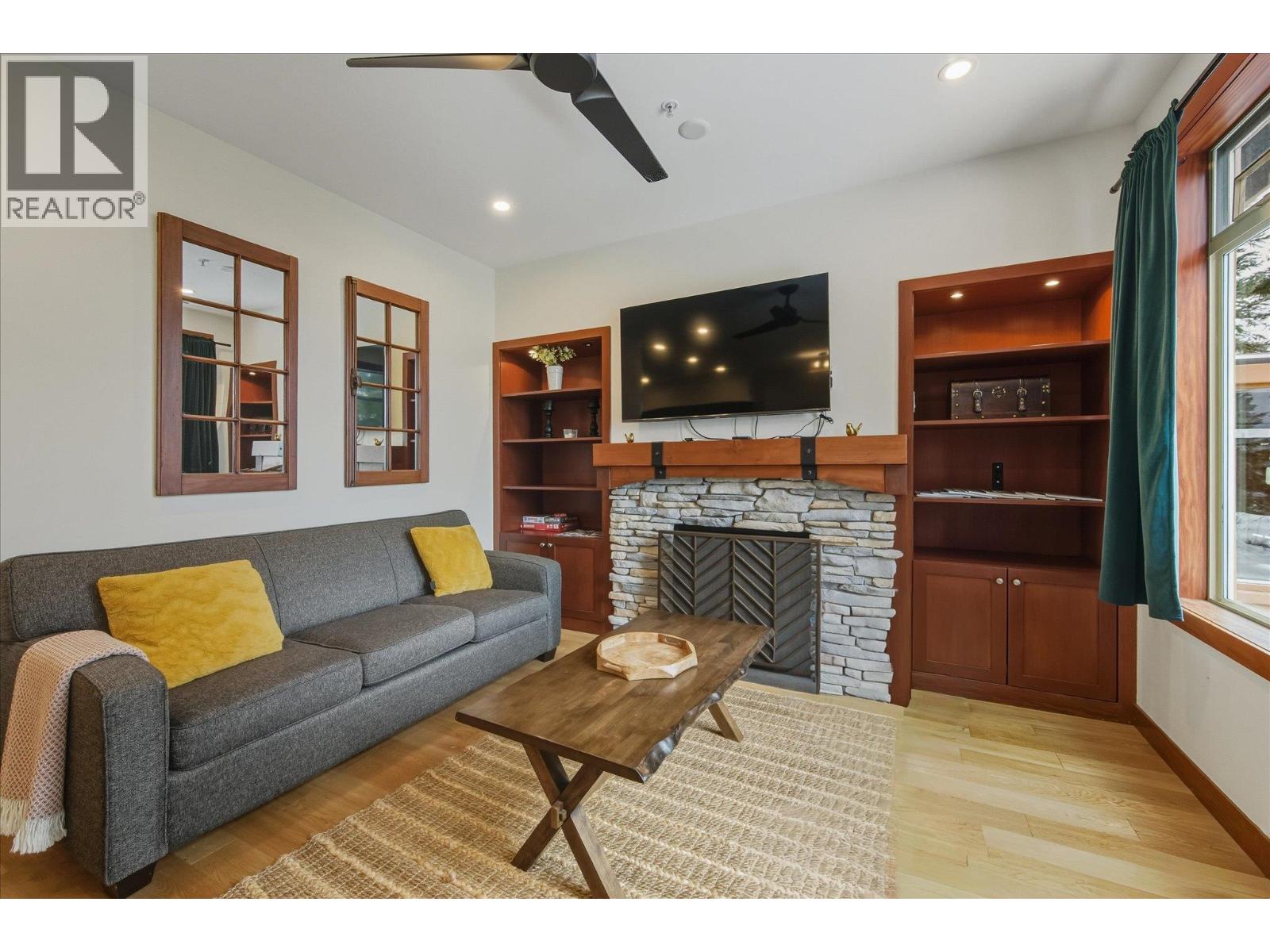 4 2301 Taluswood Place, Whistler, British Columbia  V8E 0P8 - Photo 5 - R3075153