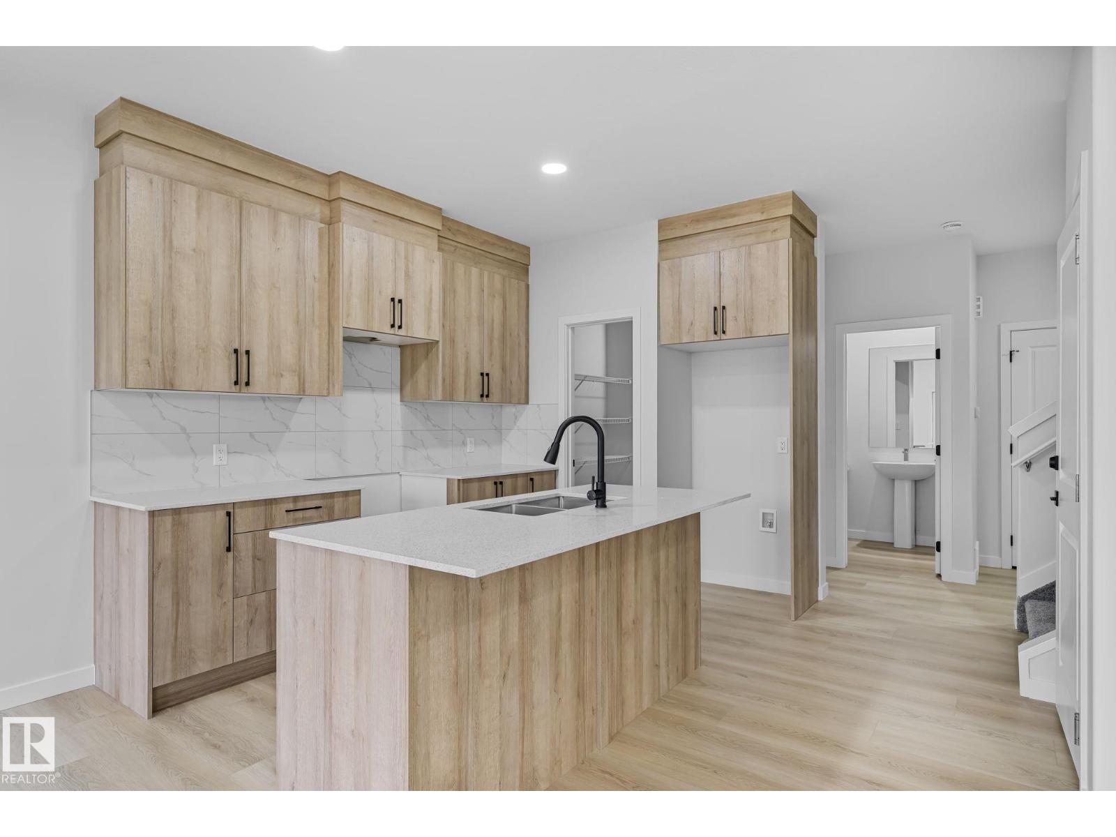 6385 King Wd Sw, Edmonton, Alberta  T6W 5J3 - Photo 7 - E4469396