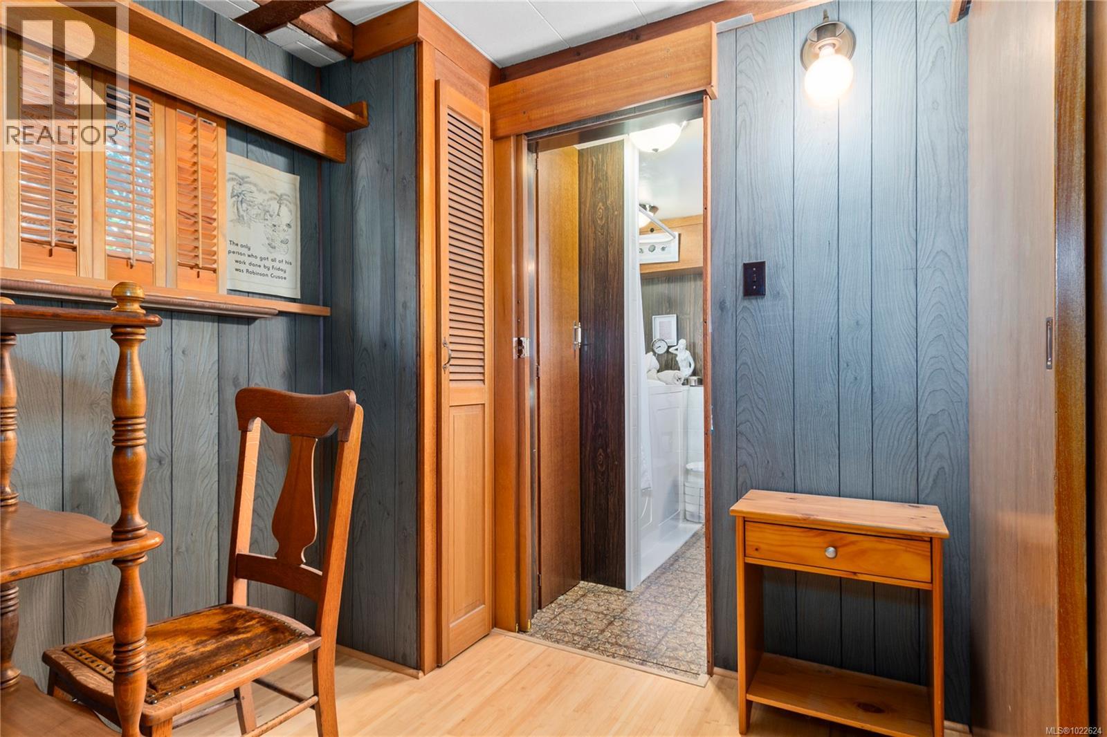 561 & 565 Island Hwy, Campbell River, British Columbia  V9W 2B9 - Photo 21 - 1022624