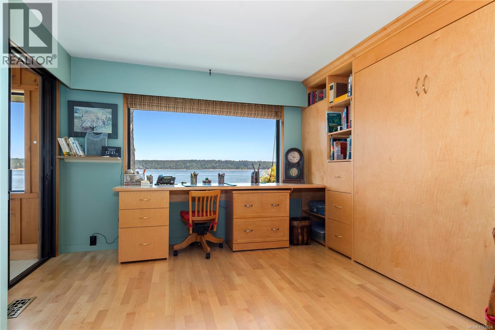 561 & 565 Island Hwy, Campbell River, British Columbia  V9W 2B9 - Photo 22 - 1022624