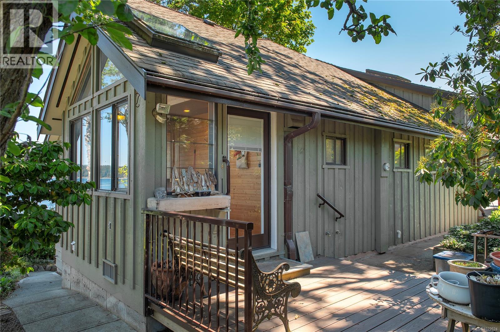 561 & 565 Island Hwy, Campbell River, British Columbia  V9W 2B9 - Photo 47 - 1022624