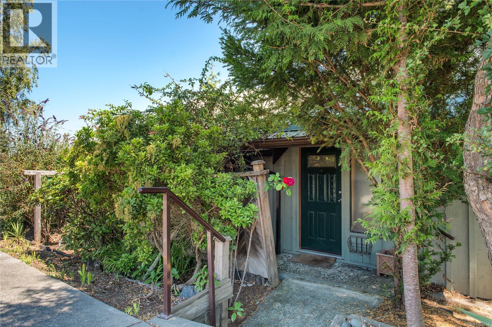 561 & 565 Island Hwy, Campbell River, British Columbia  V9W 2B9 - Photo 54 - 1022624