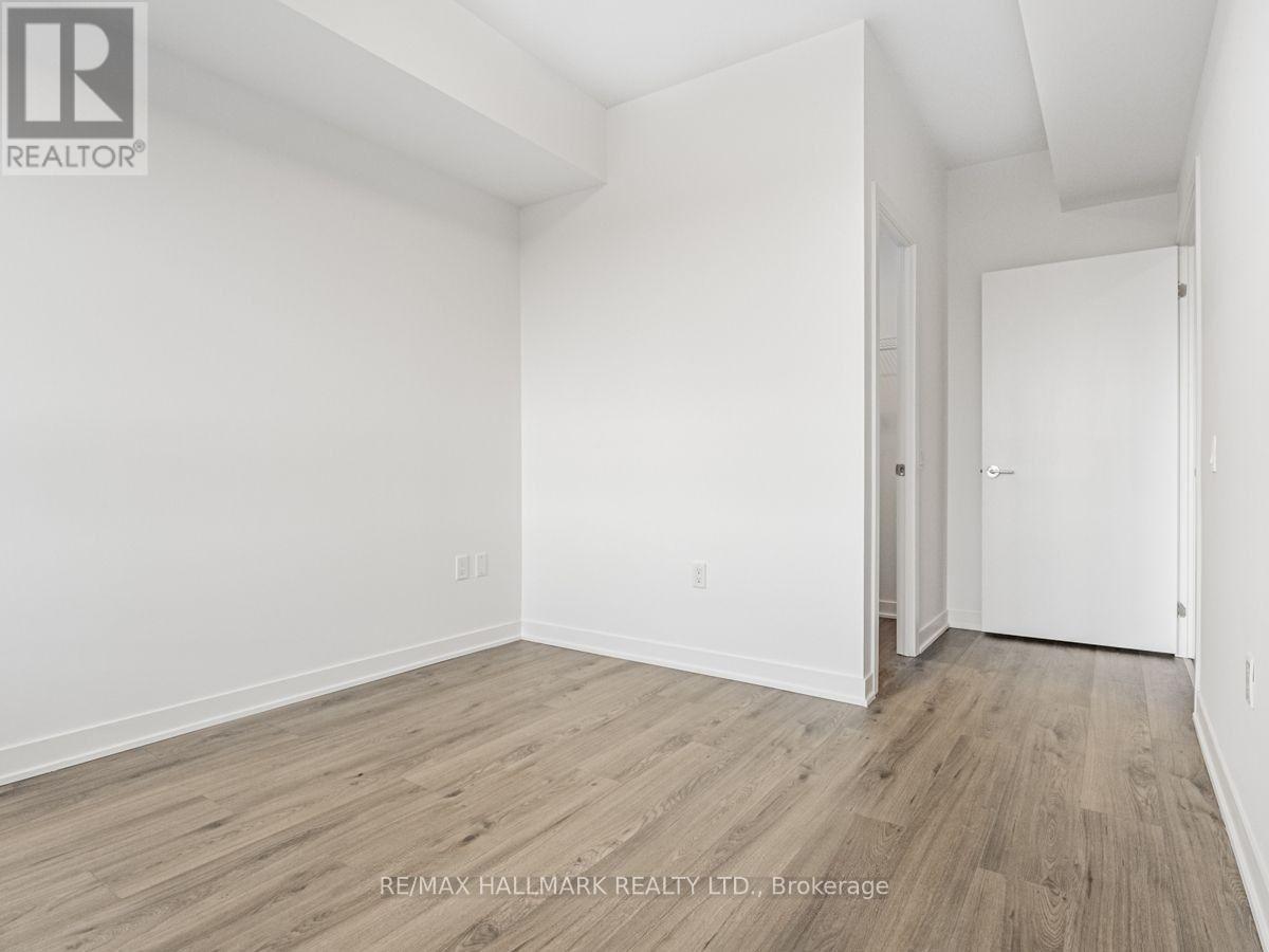 815 - 395 Dundas Street W, Oakville, Ontario  L6M 5R8 - Photo 15 - W12676712