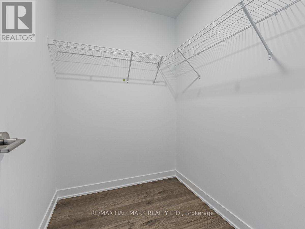 815 - 395 Dundas Street W, Oakville, Ontario  L6M 5R8 - Photo 16 - W12676712