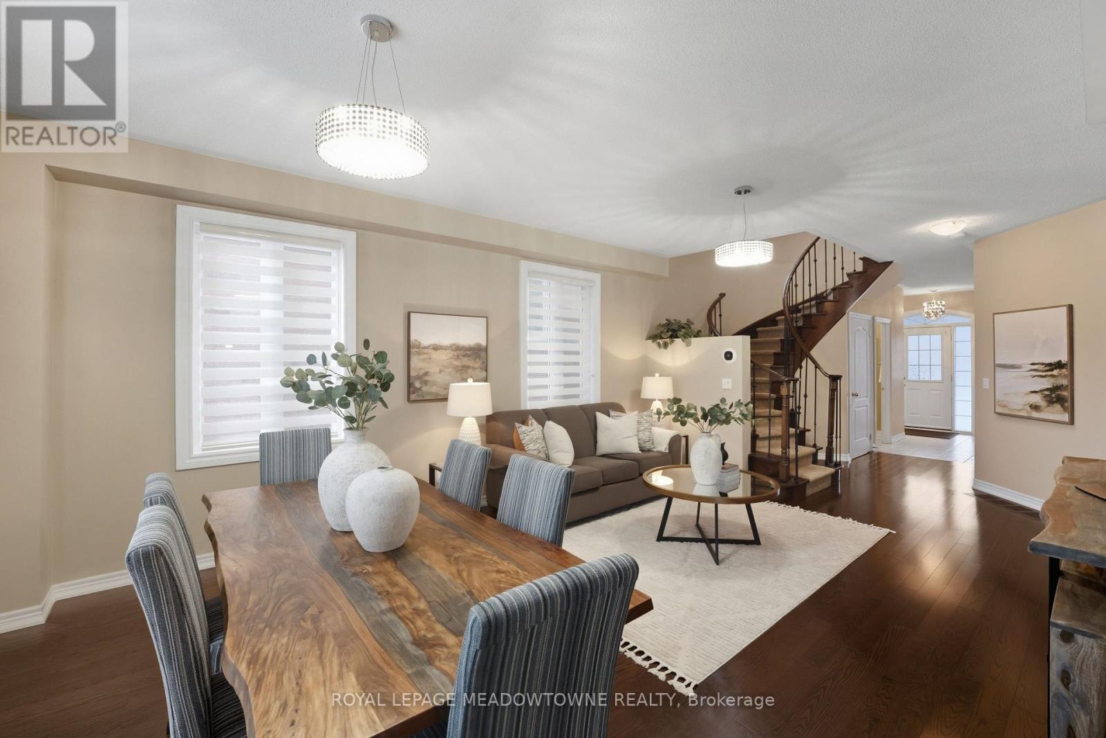 355 Greenlees Circle, Milton (Cl Clarke), Ontario  L9T 0X2 - Photo 10 - W12676732