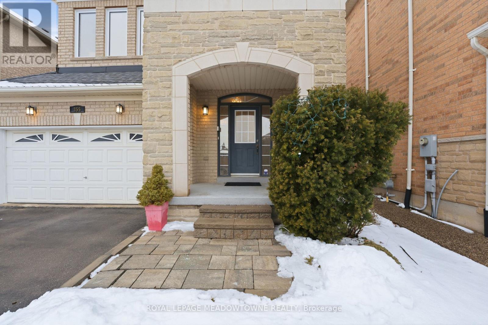 355 Greenlees Circle, Milton (Cl Clarke), Ontario  L9T 0X2 - Photo 4 - W12676732