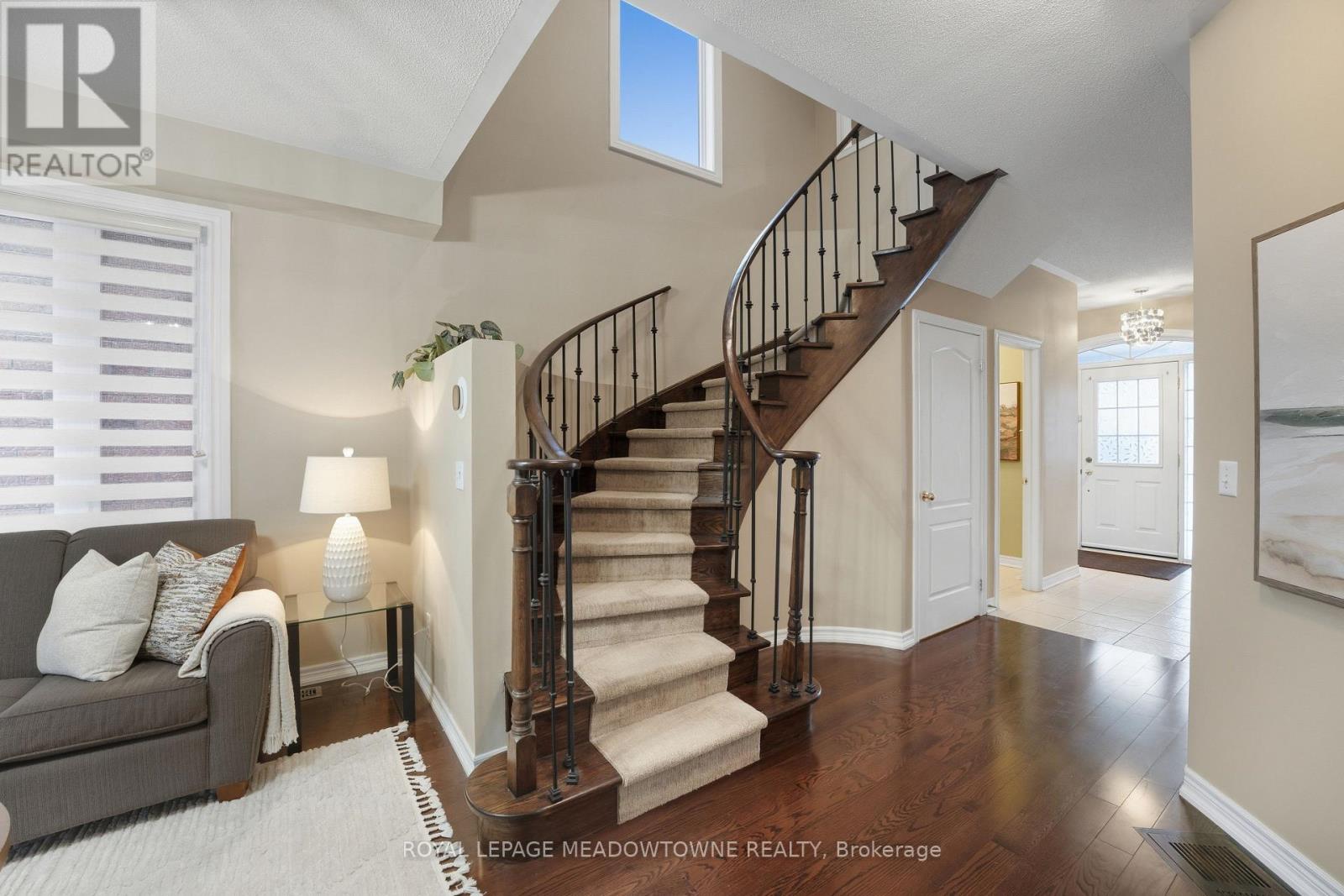 355 Greenlees Circle, Milton (Cl Clarke), Ontario  L9T 0X2 - Photo 9 - W12676732