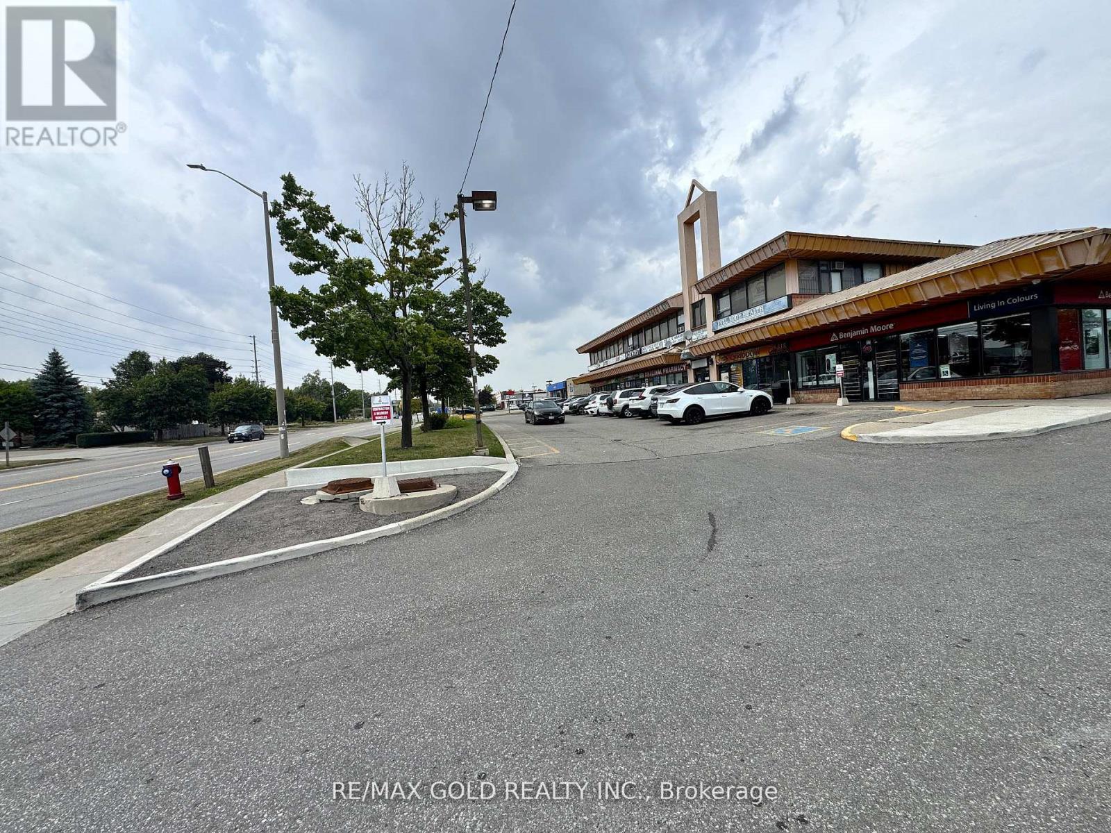 202 - 7125 Goreway Drive, Mississauga, Ontario  L4T 4H3 - Photo 7 - W12676766