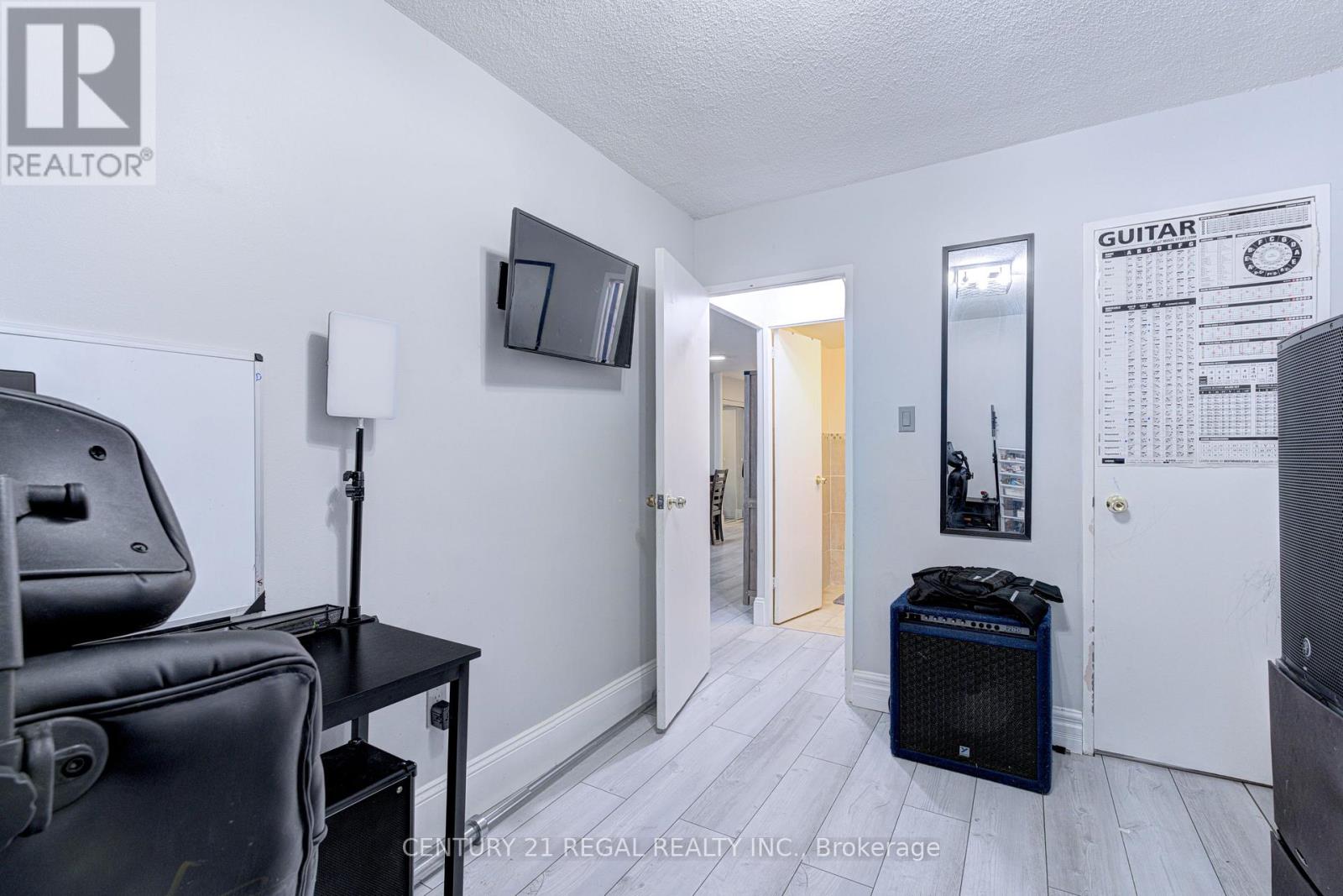 139 - 366 The East Mall, Toronto, Ontario M9B 6C6 - Photo 18 - W12676784