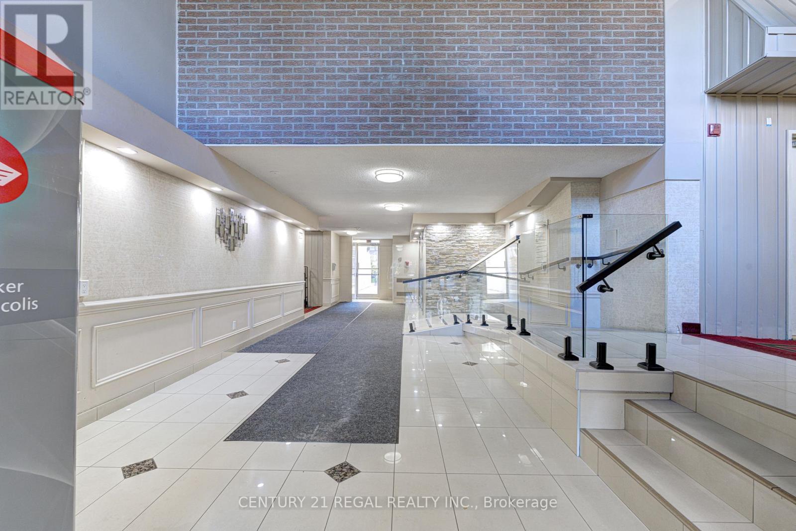 139 - 366 The East Mall, Toronto, Ontario M9B 6C6 - Photo 36 - W12676784