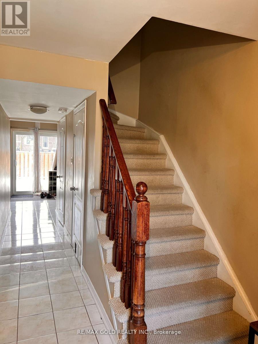 5 - 1020 Central Park Drive, Brampton (Northgate), Ontario  L6S 3J5 - Photo 6 - W12676804