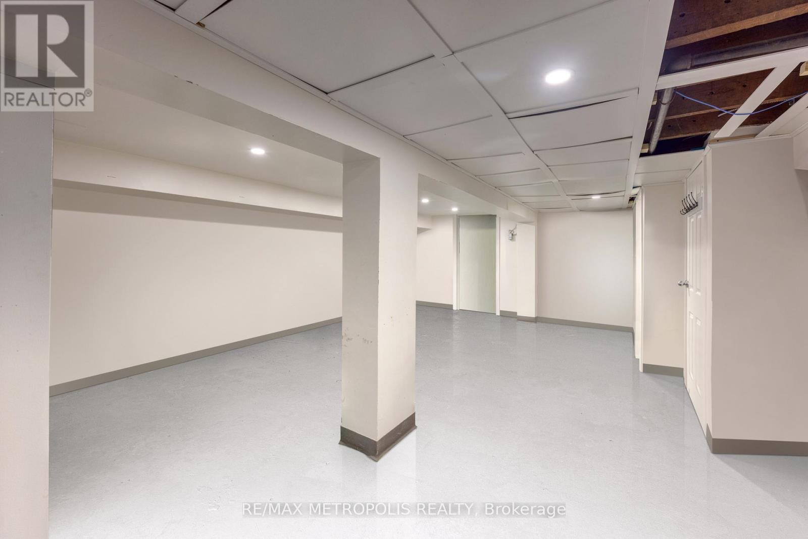 192 Christina Street N, Sarnia, Ontario  N7T 5T9 - Photo 14 - X12676800