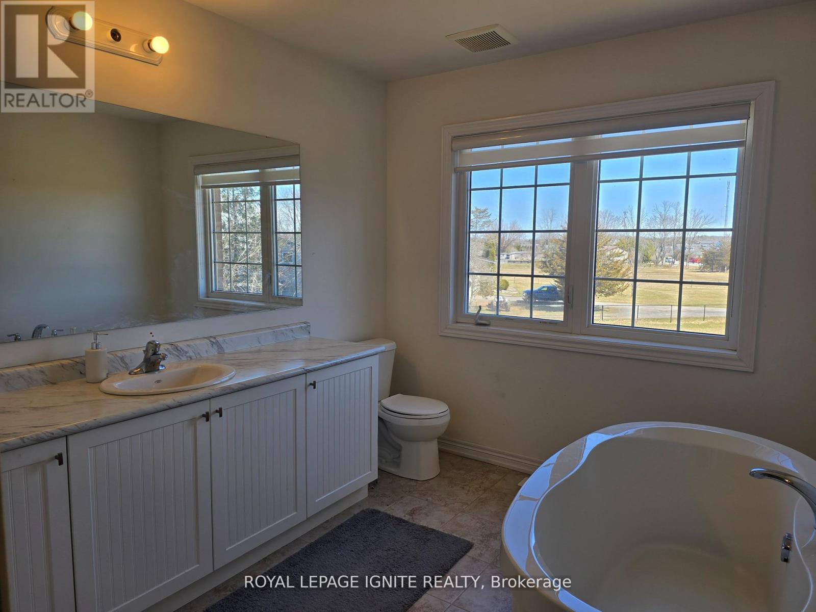 57 Summer Breeze Drive, Quinte West, Ontario  K0K 1L0 - Photo 12 - X12676834