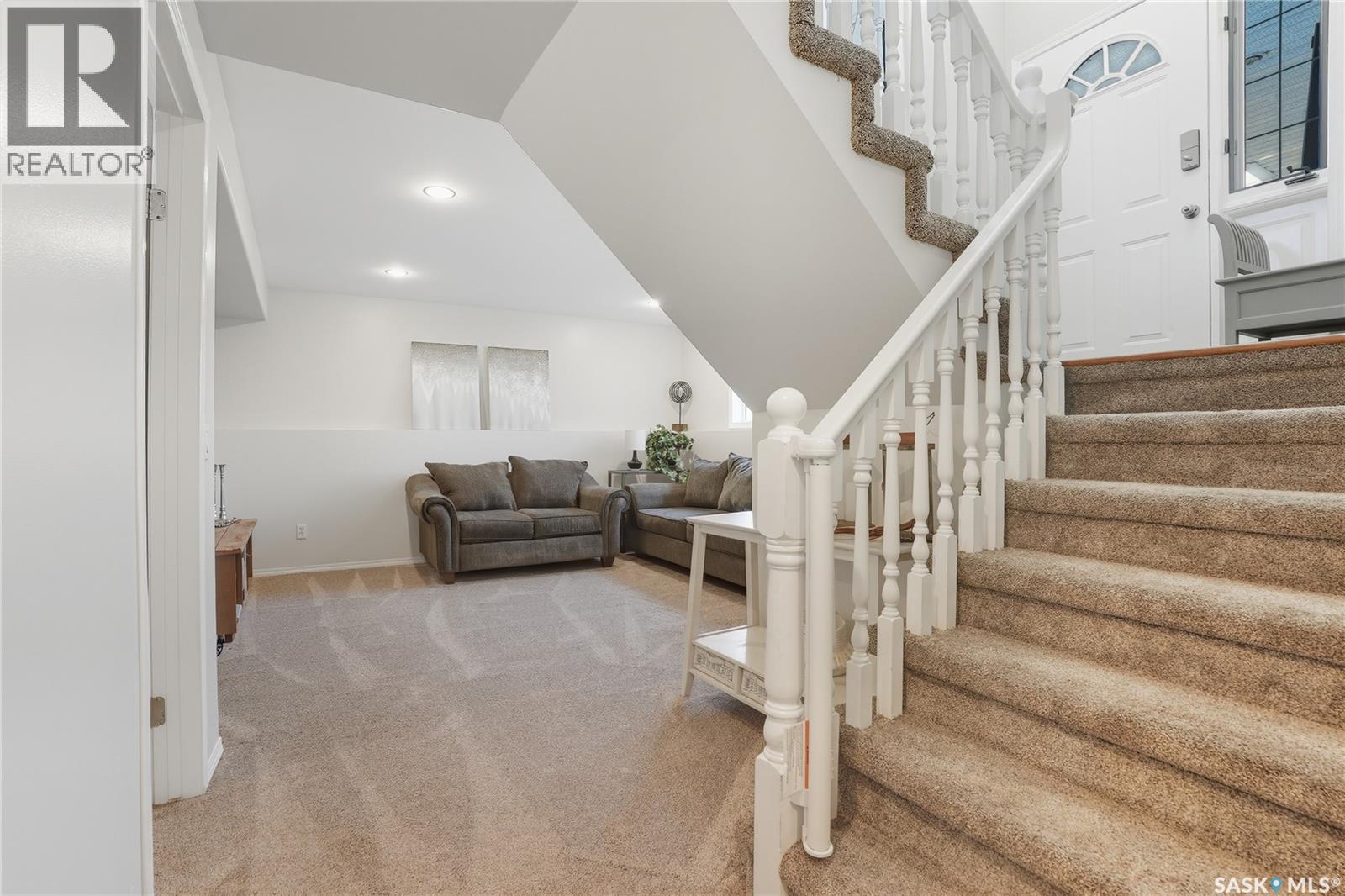 46 1st Avenue N, Martensville, Saskatchewan  S0K 2T0 - Photo 22 - SK026433