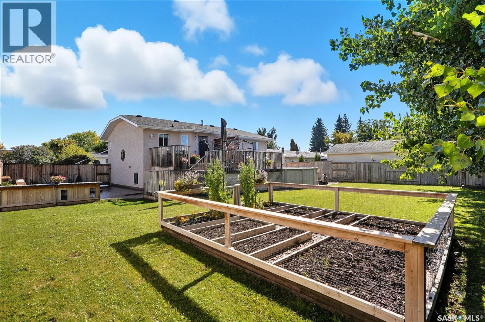 46 1st Avenue N, Martensville, Saskatchewan  S0K 2T0 - Photo 38 - SK026433