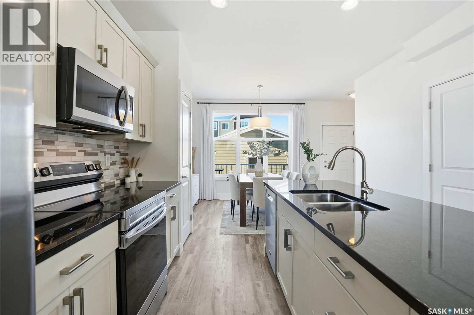 443 Eaton Lane, Saskatoon, Saskatchewan  S7V 0A4 - Photo 11 - SK026425