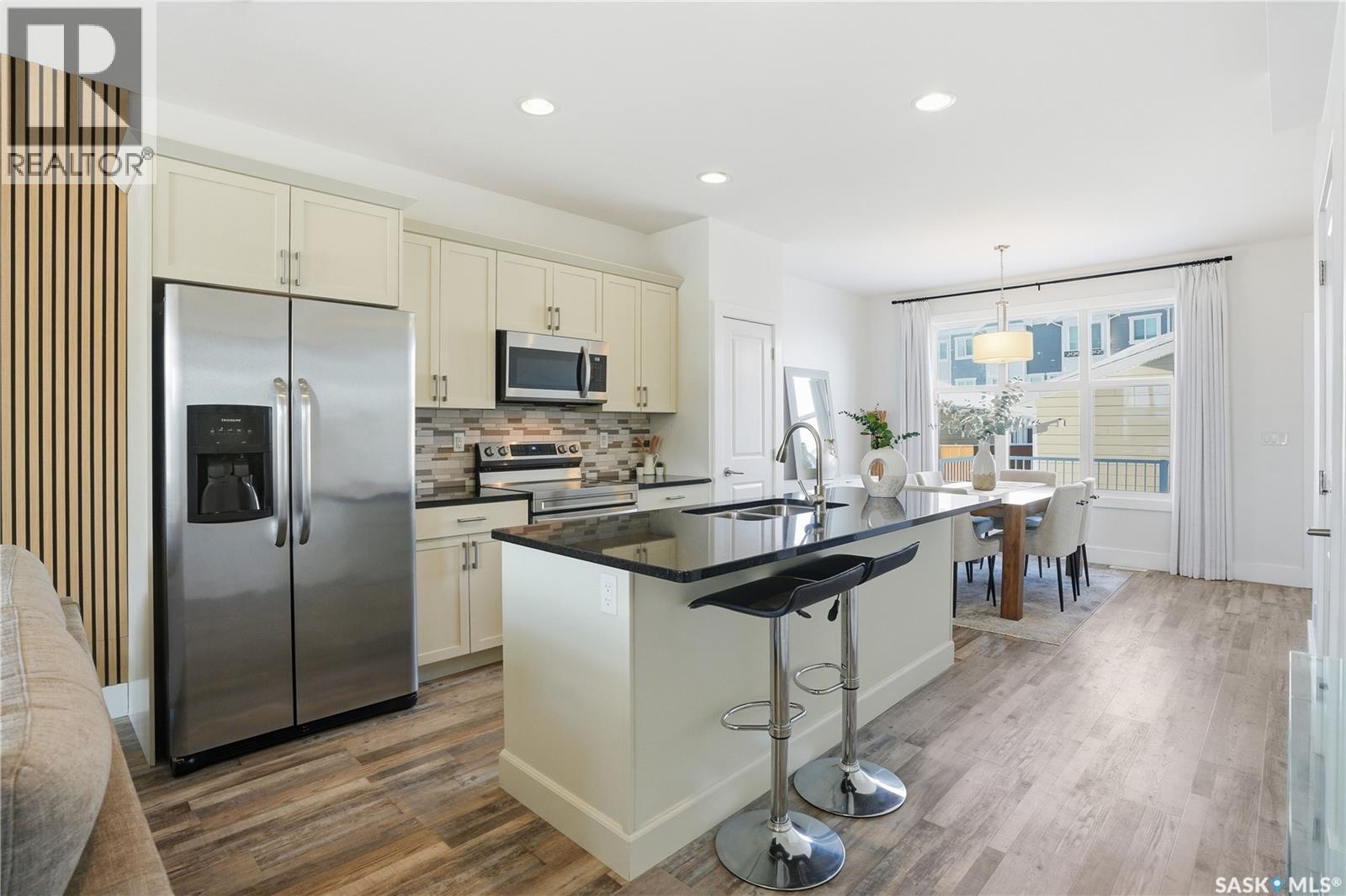 443 Eaton Lane, Saskatoon, Saskatchewan  S7V 0A4 - Photo 8 - SK026425